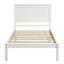 Structure de lit plateforme en bois robuste avec tête de lit pour un confort accru et un style intemporel-446627814-446627813