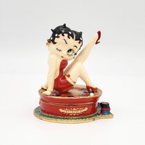 Extremely rare! Betty Boop ''Flower Power'' statue. King Features.