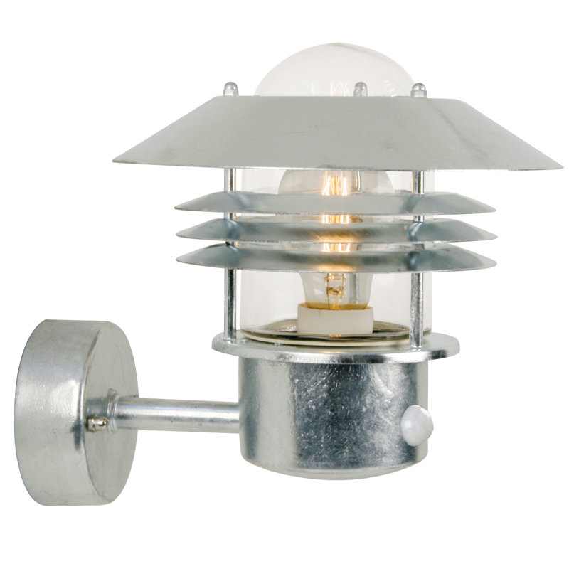 Vejers 23cm H Outdoor Armed Sconce, Galvanized Steel