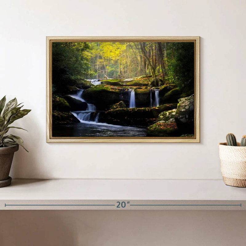 Stream In The Smokies, Cadre flottant en bois naturel, 13 po x 9 po