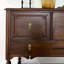 Armoire d'appoint antique sculptée antique