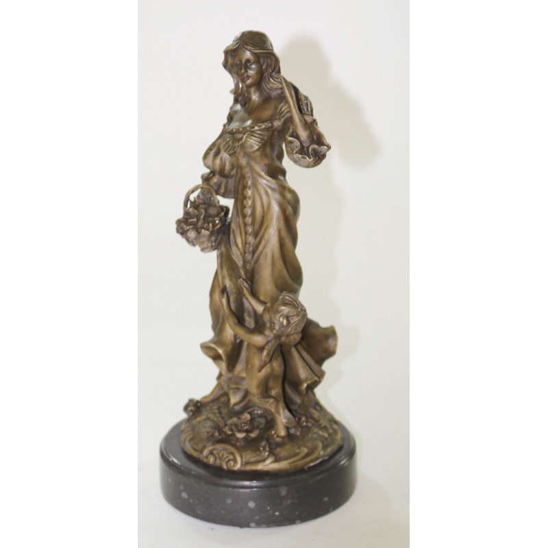 Figurines et sculptures