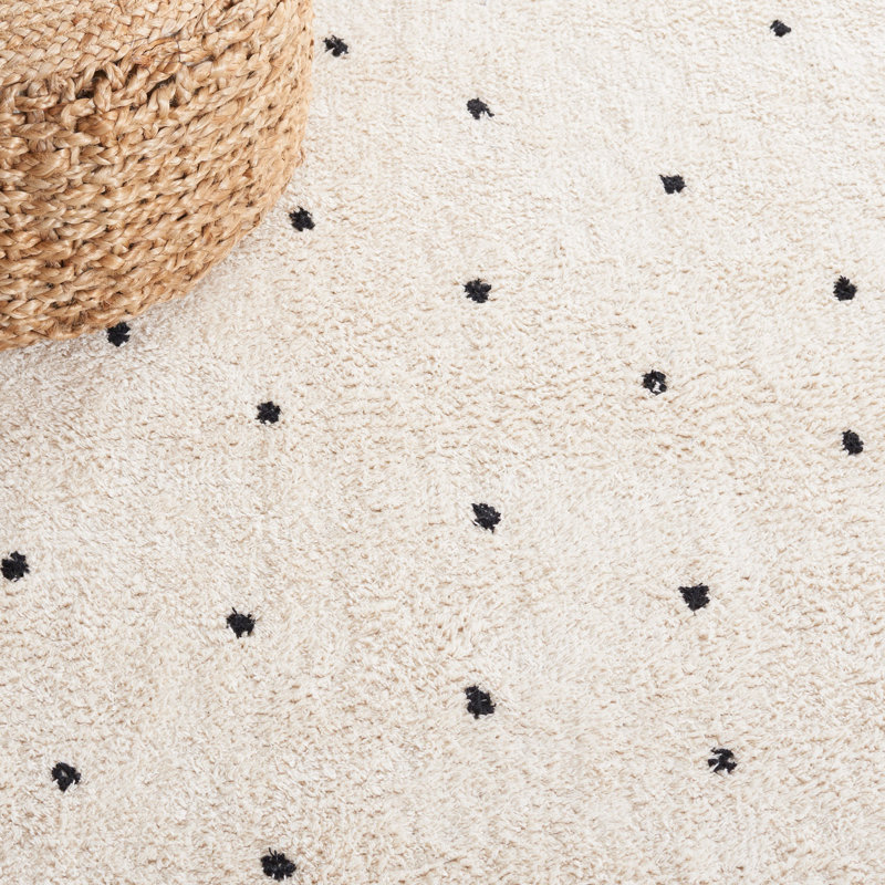 Huling Handwoven Area Rug In Ivory/Black, Rectangle 3' x 5'