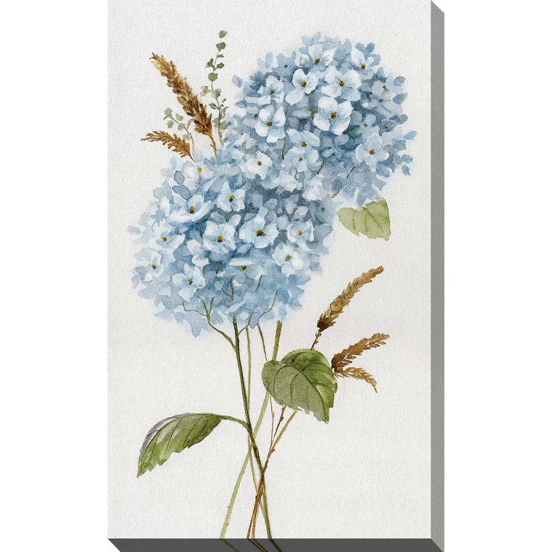 «Petite Blue Hydrangea I» par Nan - peinture sur toile tendue, L 18 po x H 30 po, Toile tendue
