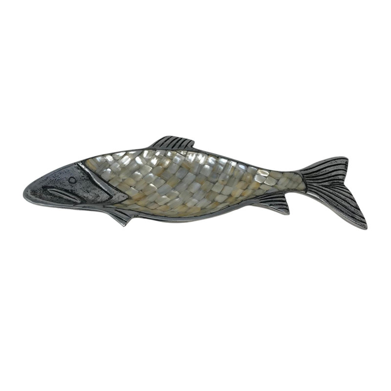 Plat de poisson en nacre