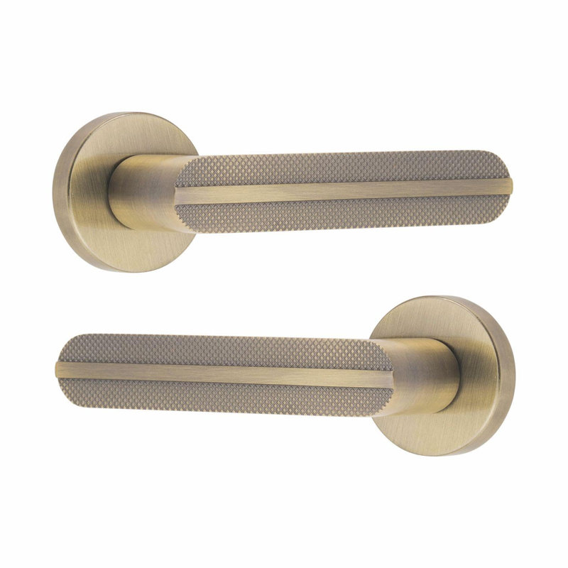  5 Pairs Modern Lima Knurled Design Premium Door Handles on Round Rose in Antique Brass