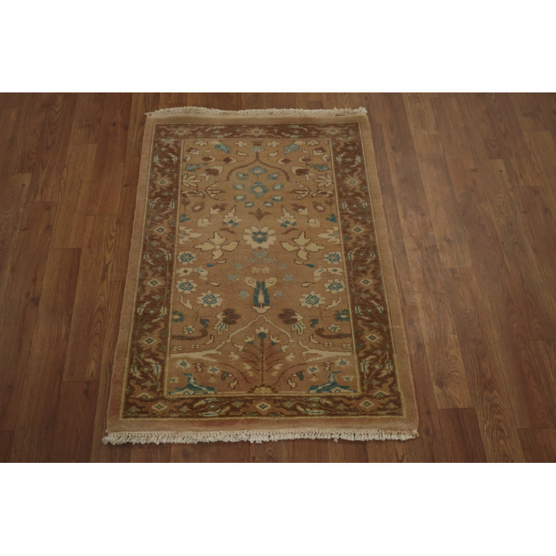 Tapis élégant pour vestibule teint dans la masse de couleur végétale 2 x 3