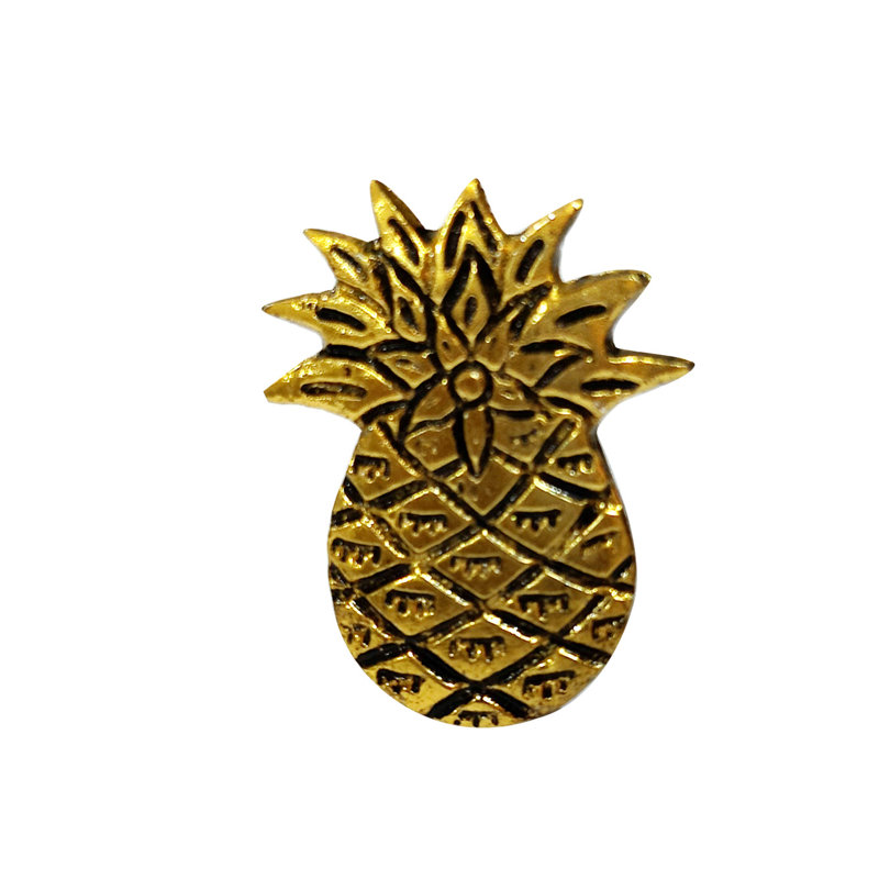Set of 6 Gold Pineapple Novelty Metal Cabinet Knobs