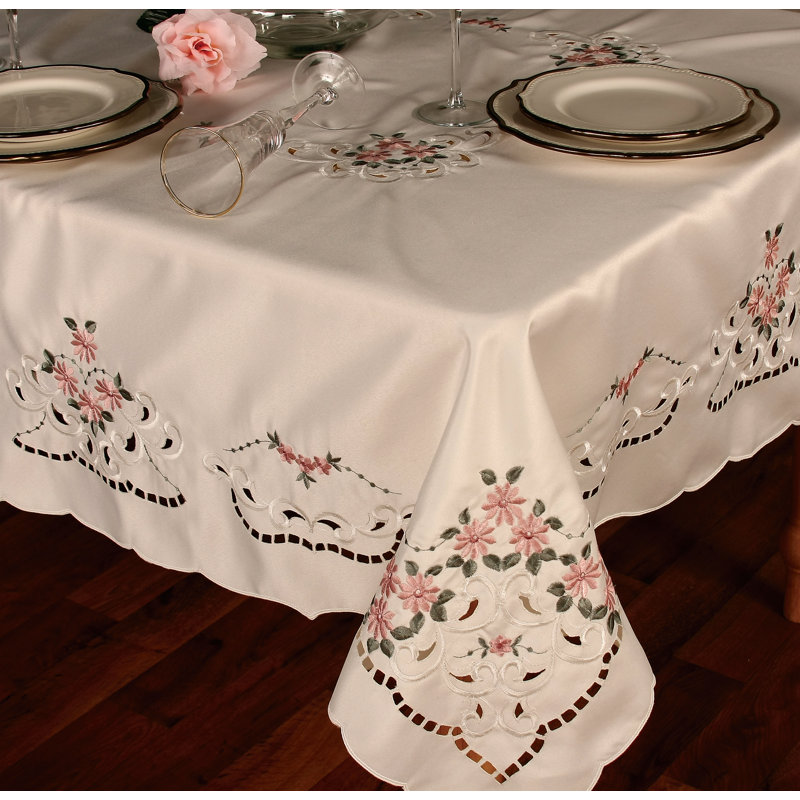 Daisy Table Topper, 60" L x 60" W, Rose Red