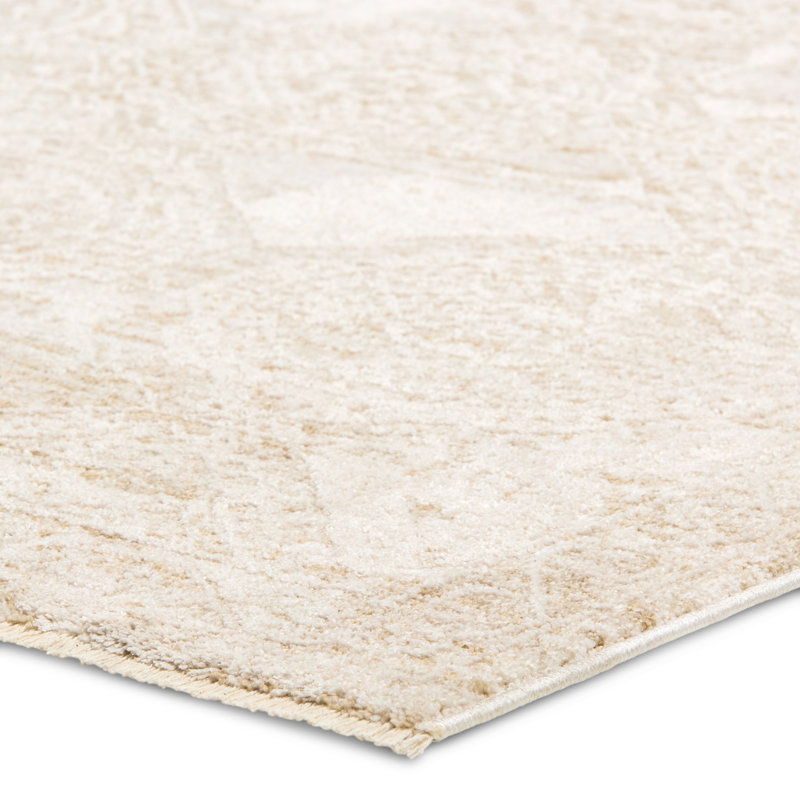 Tapis oriental blanc Vekhea, Rectangle 7 pi 9 po x 9 pi 9 po
