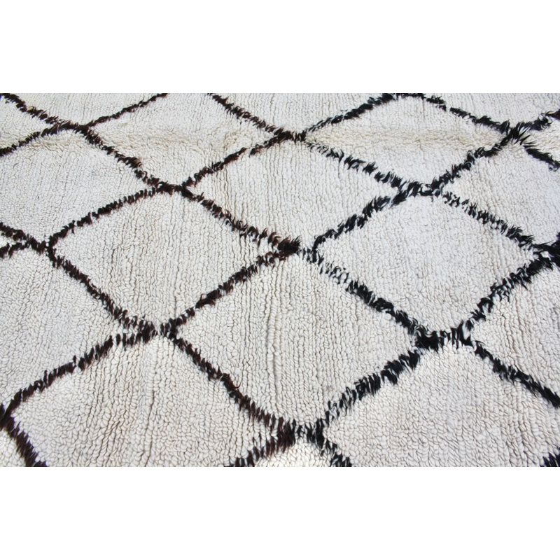 Tapis blanc ivoire / brun foncé 6 pi 4 po x 12 pi 6 po One-of-a-Kind