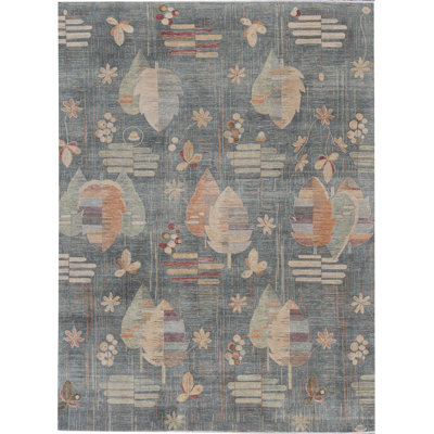 Hand-Knotted High-Quality Green Area Rug