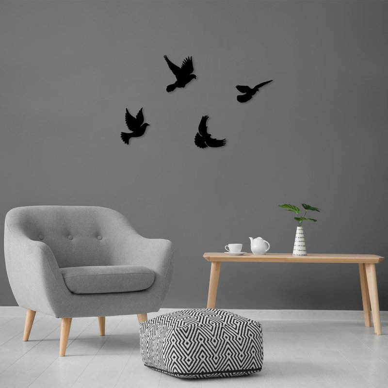 Decorative Metal Wall Accessory Set (4 Pieces) | 100% Metal, Thickness: 0.04 inches | Sizes: 5.1 x 8.7 inches, 7.5 x 7.9 inches, 7.5 x 8.7 inches, 6.7 x 8.7 inches | Elegant Black Finish, Perfect for Home Décor & Modern Interiors