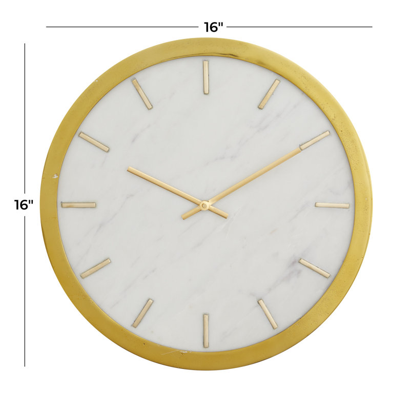 Horloge murale, H 15,65 po x l 15,55 po x P 1,95 po, Blanc