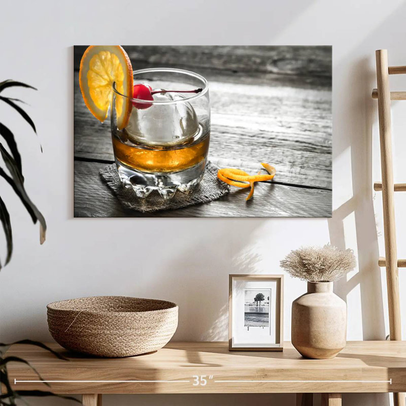 Yarlin Classic Cocktail, 8" H x 12" W