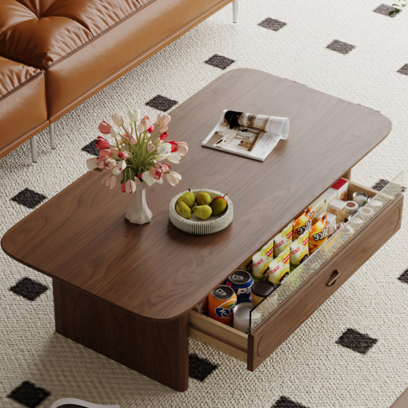 Table basse de style français., Brun