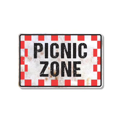 Picnic Zone 8 Inch x 12 Inch Plastic Sign