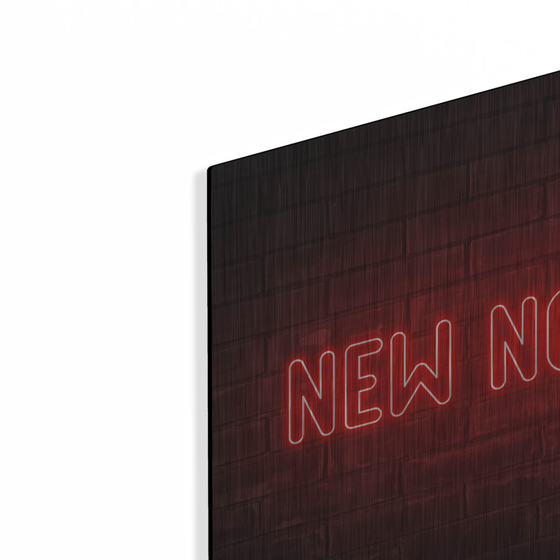 «New normal in neon red», art mural en métal, H 12 po x l 16 po