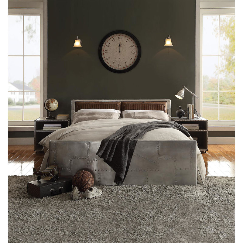 Elegant Roxana Queen Captain's Bed with Tufted Leather and Nailhead Trim