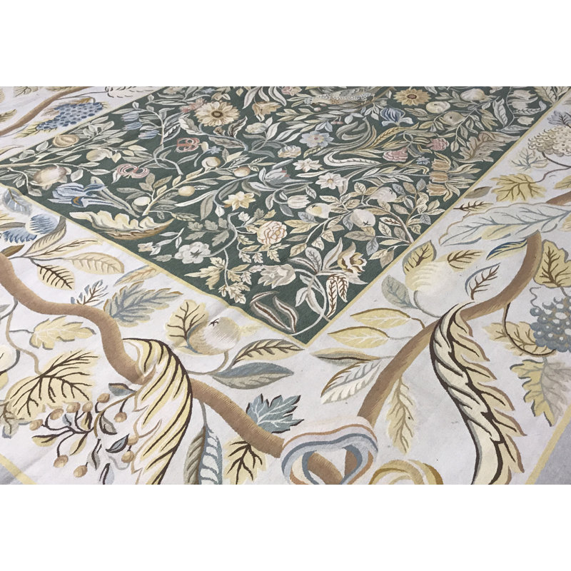 Tapis vert et ivoire noué à la main de haute qualité
