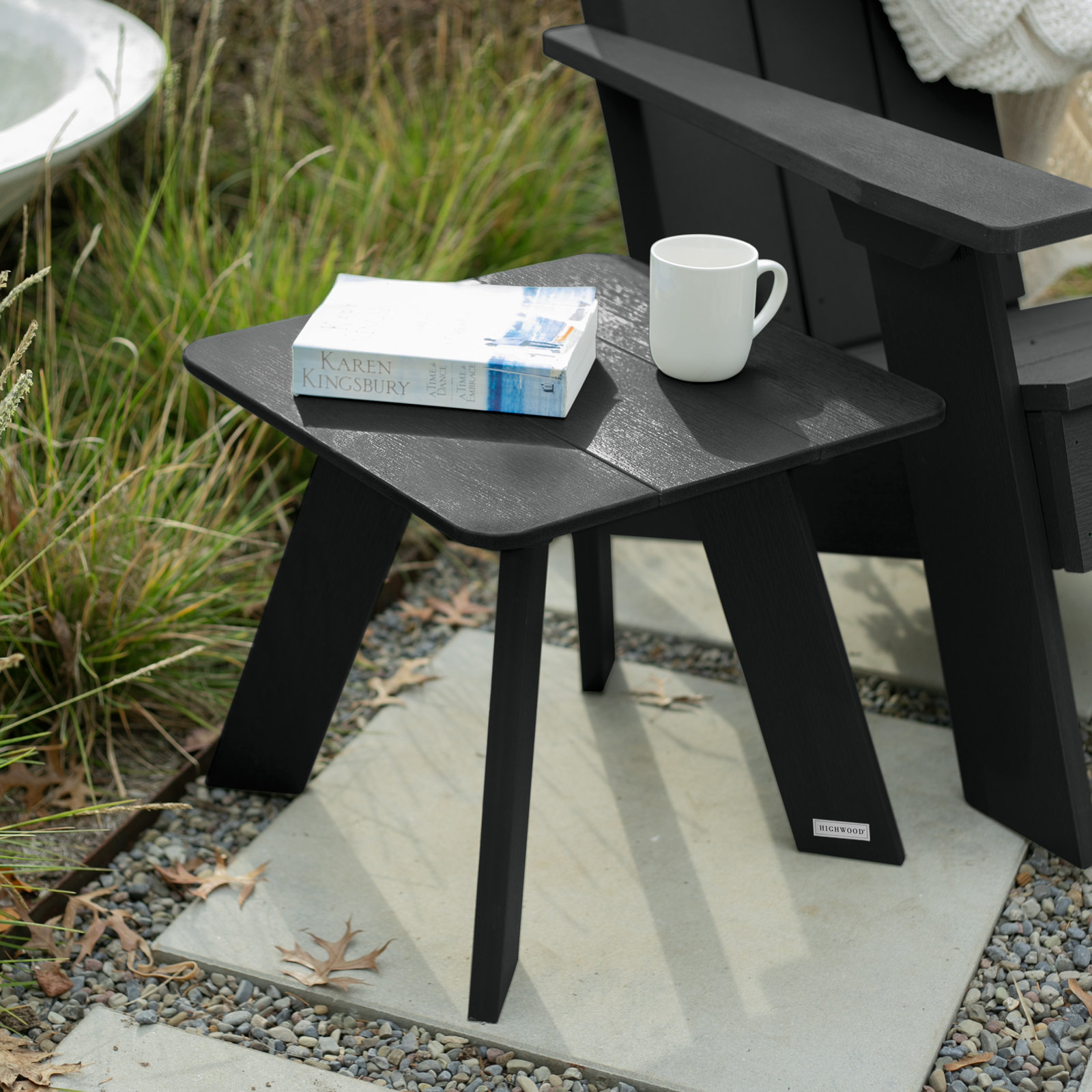 Byrnes 17.8 " Patio Side Table, Black