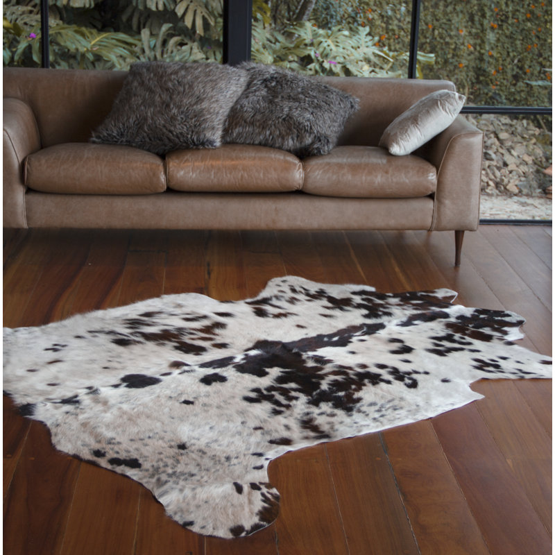Cowhide Abstract Indoor Rug