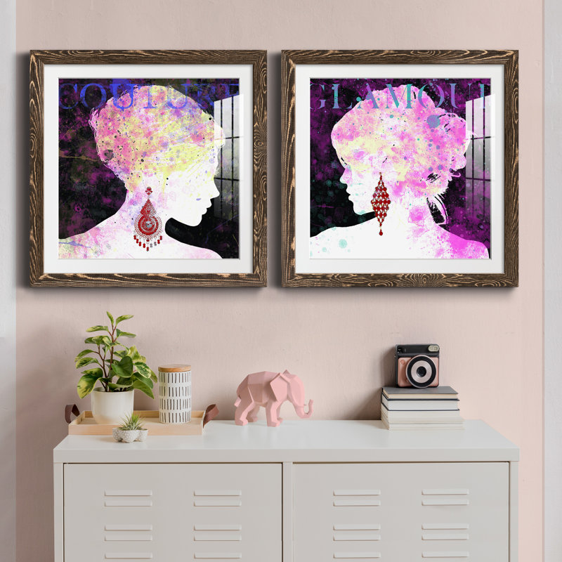 Couture - Ensemble de 2 peintures, Papier, cadre noyer, H 24 po x l 48 po x P 1 po