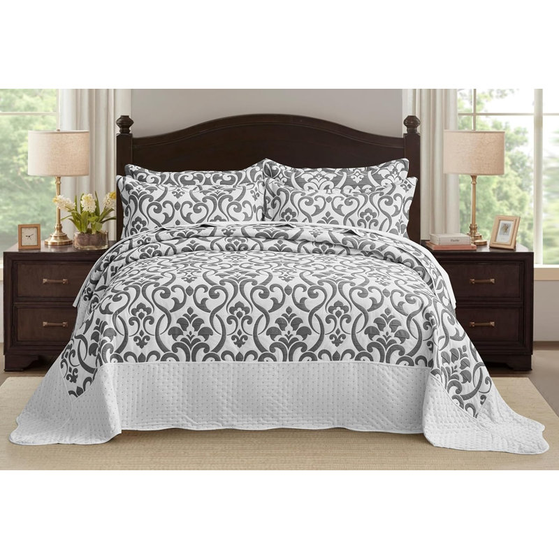 5-Piece Oversized Jacquard Matelasse Floral Damask Bedspread Set Textured Dot Scalled Edge Border, White/Dark Gray Damask