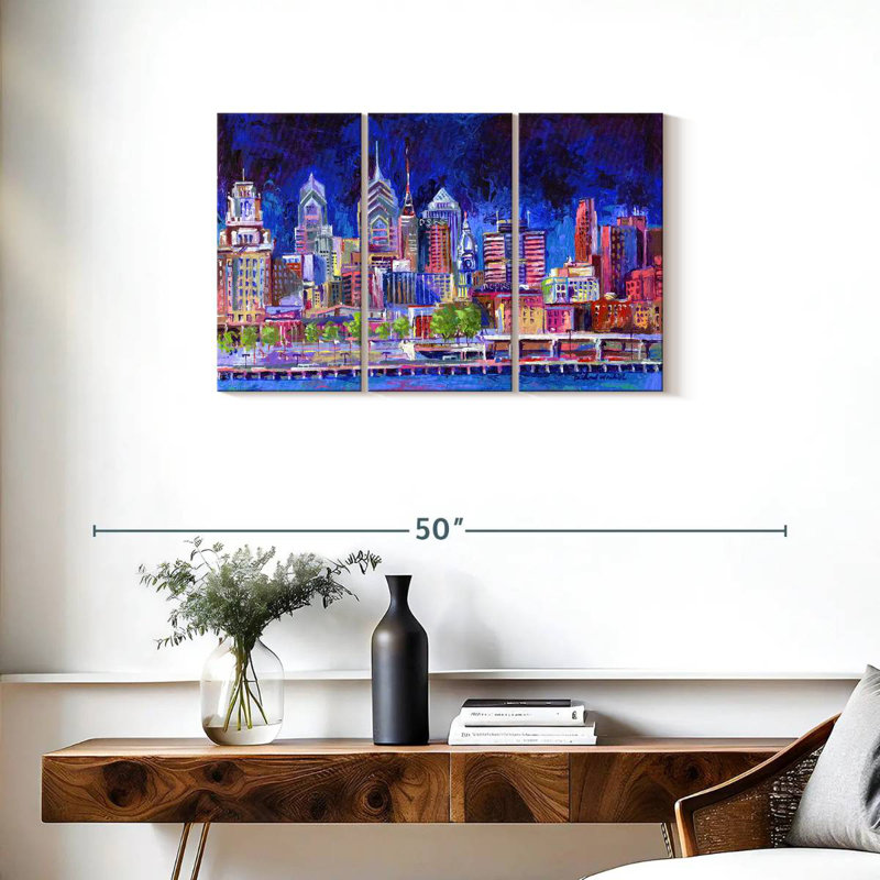 Sebbie Philadelphia, 20" H x 33" W