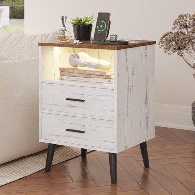 Targo 17.7'' W Nightstand
