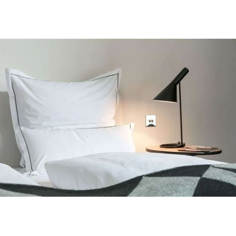 Prince Table Lamp