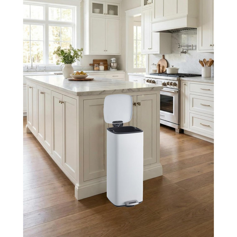 Poubelle avec couvercle Step, poubelle carrée de cuisine de 8 gallons / 30 L, poubelle en acier inoxydable avec seau intérieur pour la salle de bain de la salle de bain