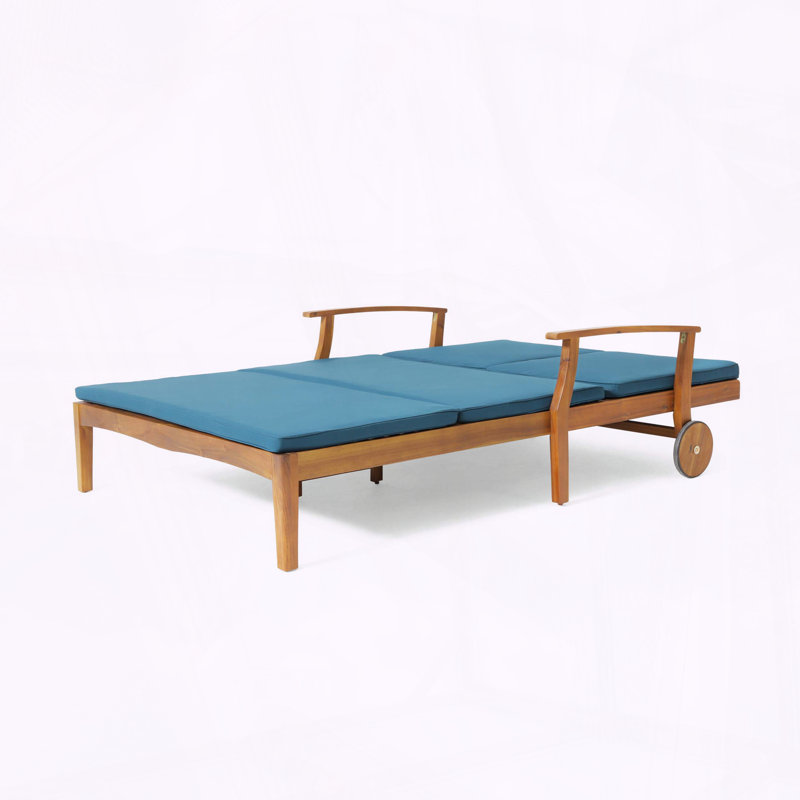 Dual Chaise Lounge for Patio and Poolside