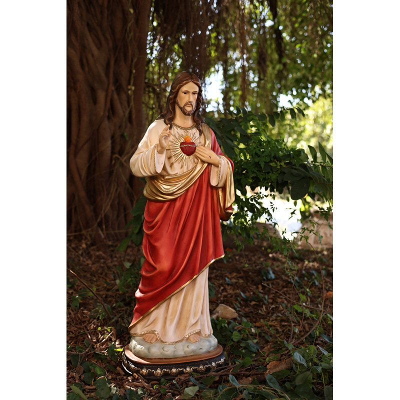 Statue sacrée de Jésus, H 39 po x l 12 po x P 15 po