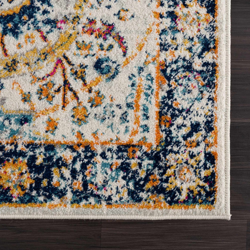 Tapis oriental en polypropylène tissé à la machine Roniqua, Rectangle 7 pi 10 po x 10 pi