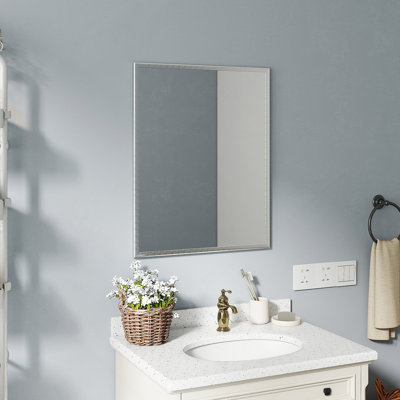 Revamp Your Bathroom with This Compact Yet Stunning 24-inch Aluminum Silver Mirror!