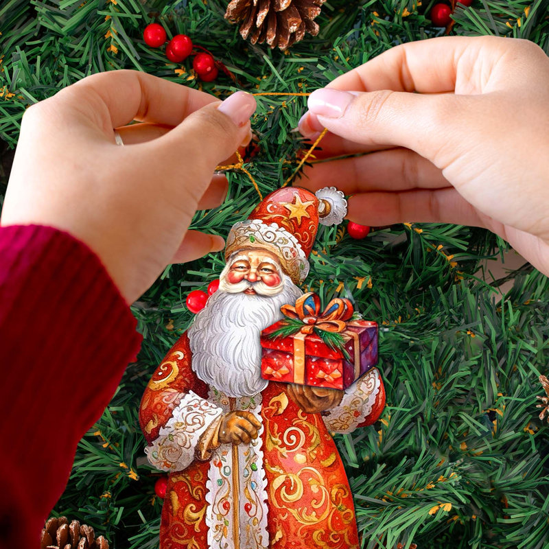 Ornements en bois St. Nick's