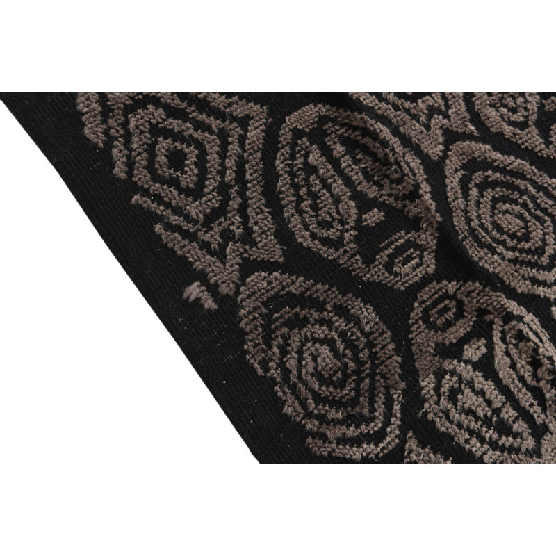 Tapis noir Noles