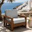 Chaise d'extérieur en bois de teck massif Gustina avec coussin et accoudoirs-367615824-367615831