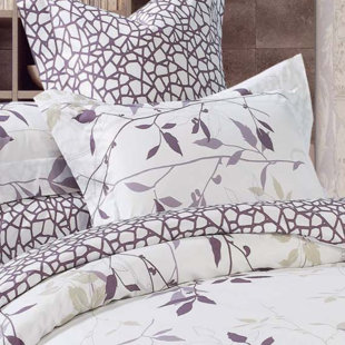 Iris Traditional Sateen Floral Duvet Cover