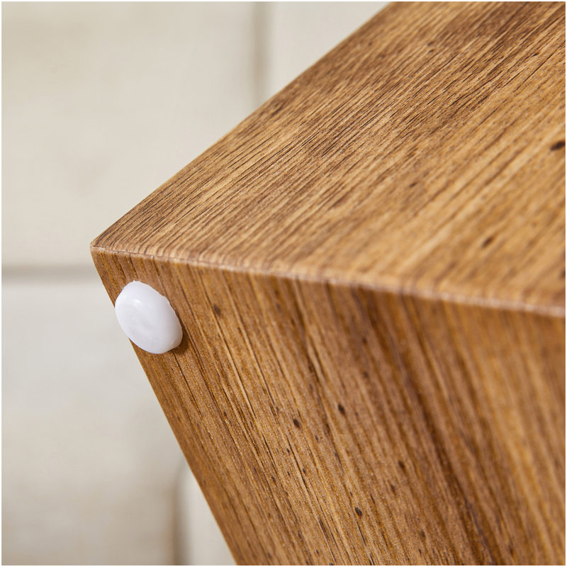 La table basse à deux étages détachable, le design élégant est plus précieux, et la conception détachable peut rendre l'utilisation de l'espace plus flexible et adapté à diverses scènes.