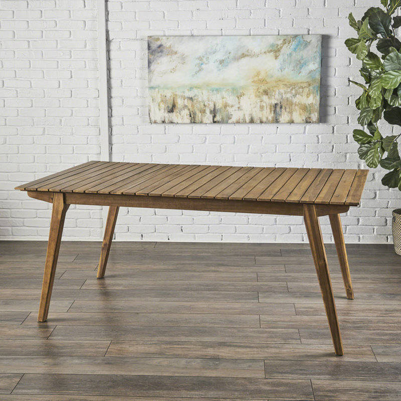 Table de salle à manger en bois 69 po avec finition - idéale pour les repas en famille à l'extérieur