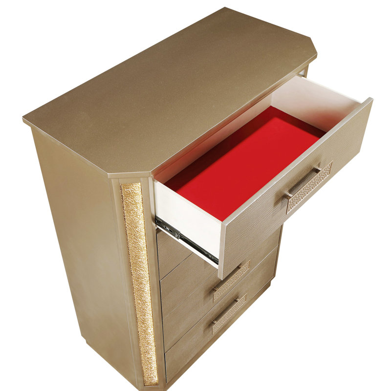 Commode avec cinq tiroirs spacieux pour le rangement organisé