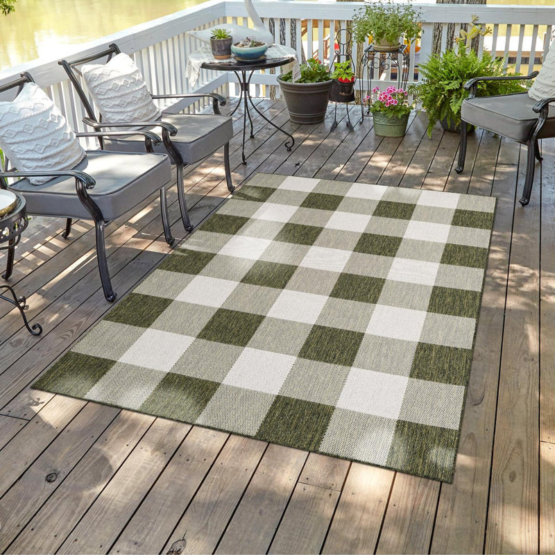 Tapis vert en polypropylène tissé à la machine Tereon, Rectangle 5 pi 3 po x 8 pi