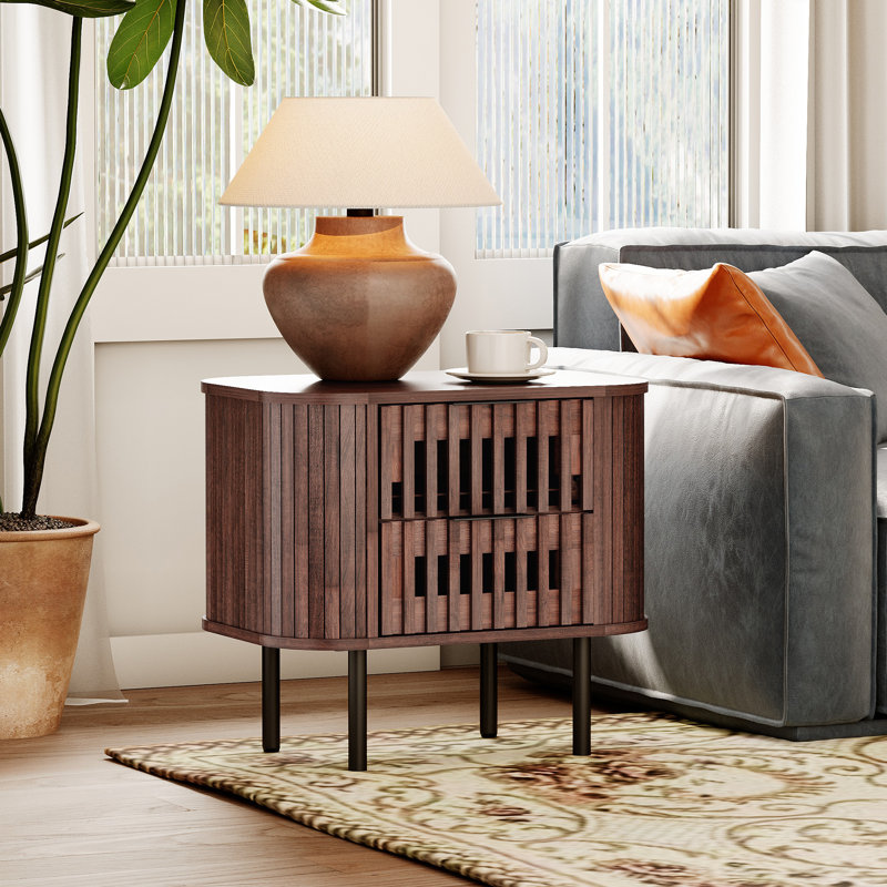 Mid-Century Modern 22.5 '' Fluted Nightstand, Walnut