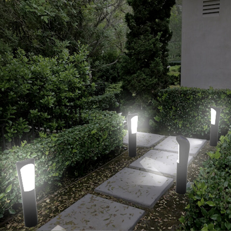 Black Solar LED Pathway Light with Dusk to Dawn Sensor