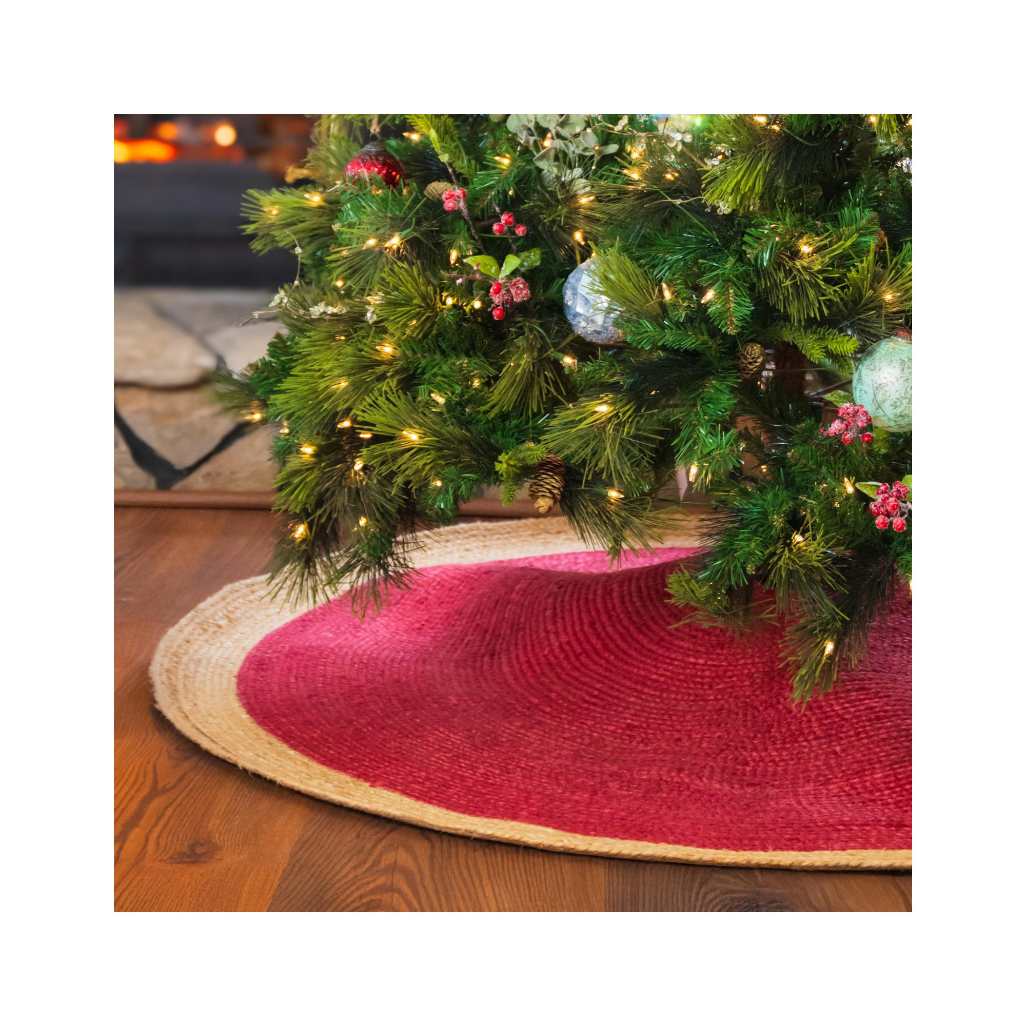 Burlap Tree Skirt, Round 4'1", Red
