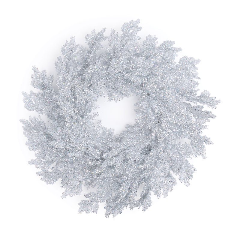 Couronne de pin scintillante 24 po