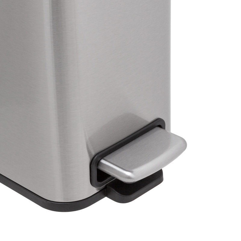 Poubelle de salle de bain mince en acier inoxydable 1,3 gallon Qualiazero, Argenté