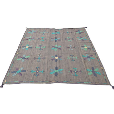 Tapis gris Mulvey